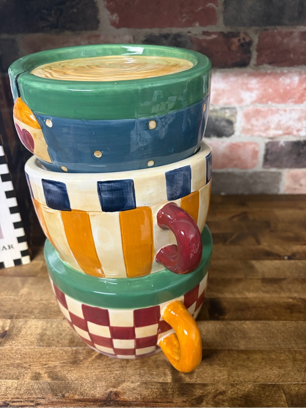 Sakura Multicolor Stacked Teacup Cookie Jar – Green, Blue, Yellow, Red - Picture 6 of 10